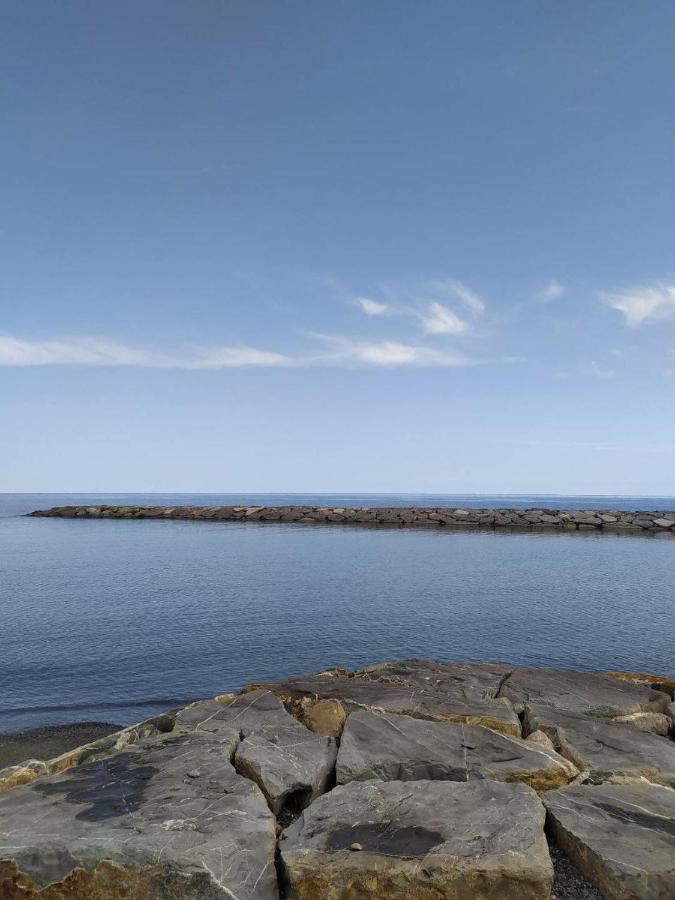 Tra Il Borgo E Il Mare Acomodação com café da manhã Cervo Exterior foto