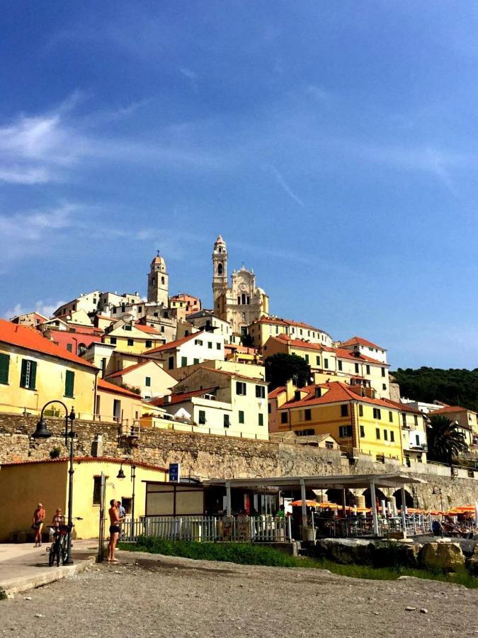 Tra Il Borgo E Il Mare Acomodação com café da manhã Cervo Exterior foto