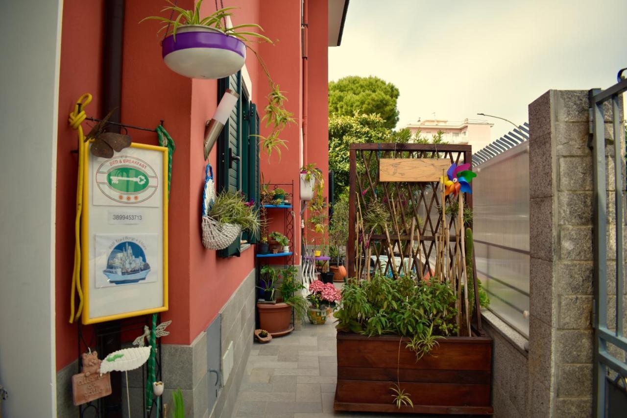 Tra Il Borgo E Il Mare Acomodação com café da manhã Cervo Exterior foto