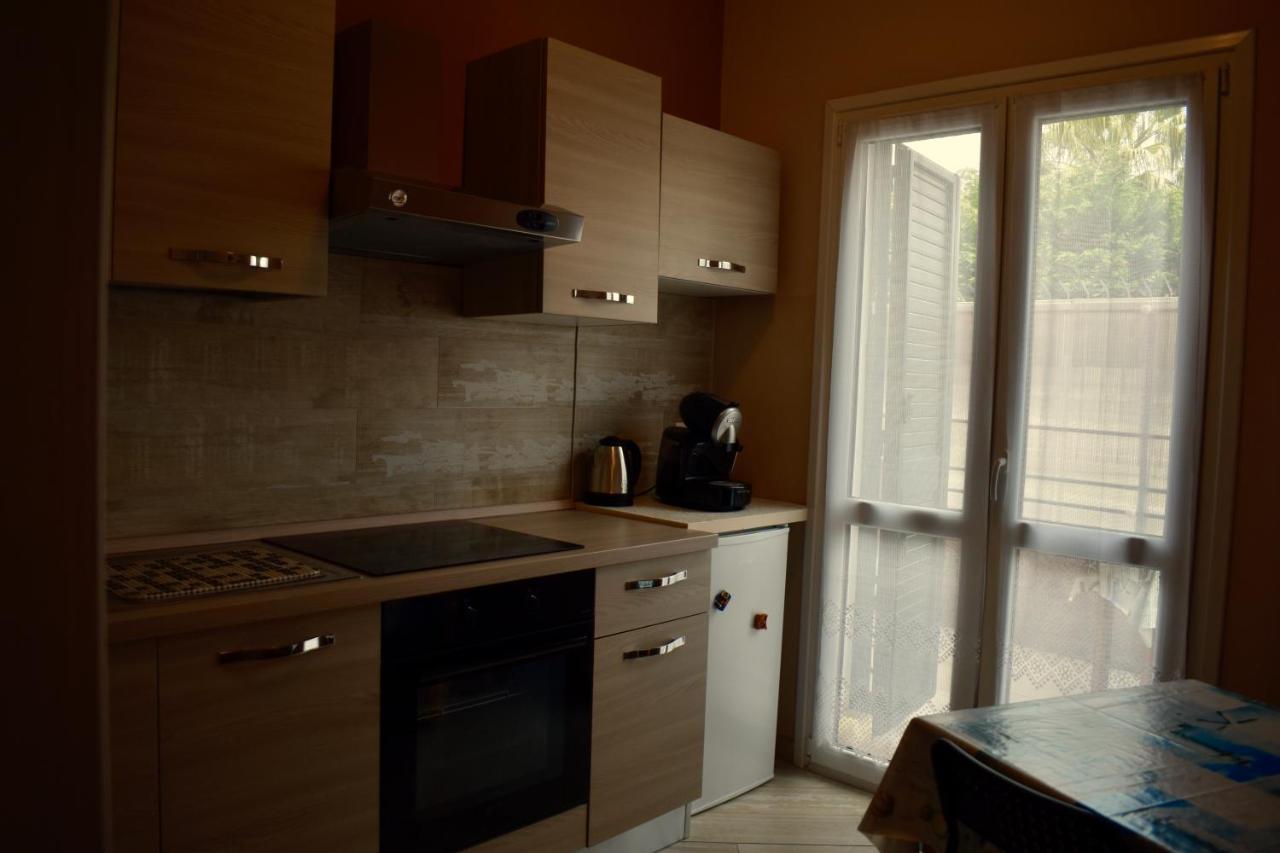 Tra Il Borgo E Il Mare Acomodação com café da manhã Cervo Exterior foto